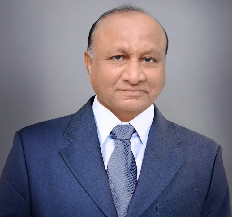 mr tarun shah Swec founder