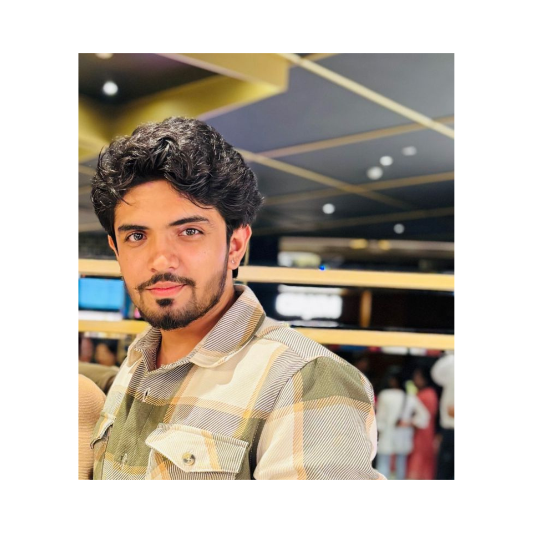 Red and Blue Modern Elegant Brand Manager Testimonial Instagram Post 10